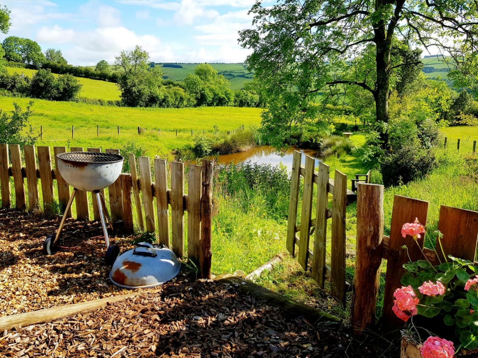Eco Accommodation Cornflower Holiday Craven Arms Exterior foto